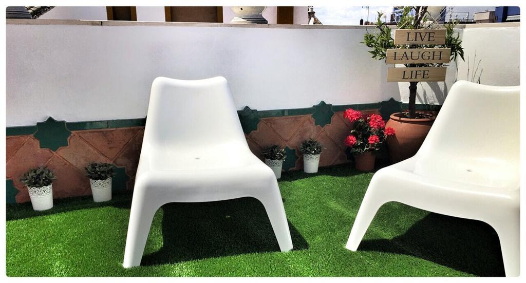 Basic Hotel Puerta De Sevilla Zewnętrze zdjęcie